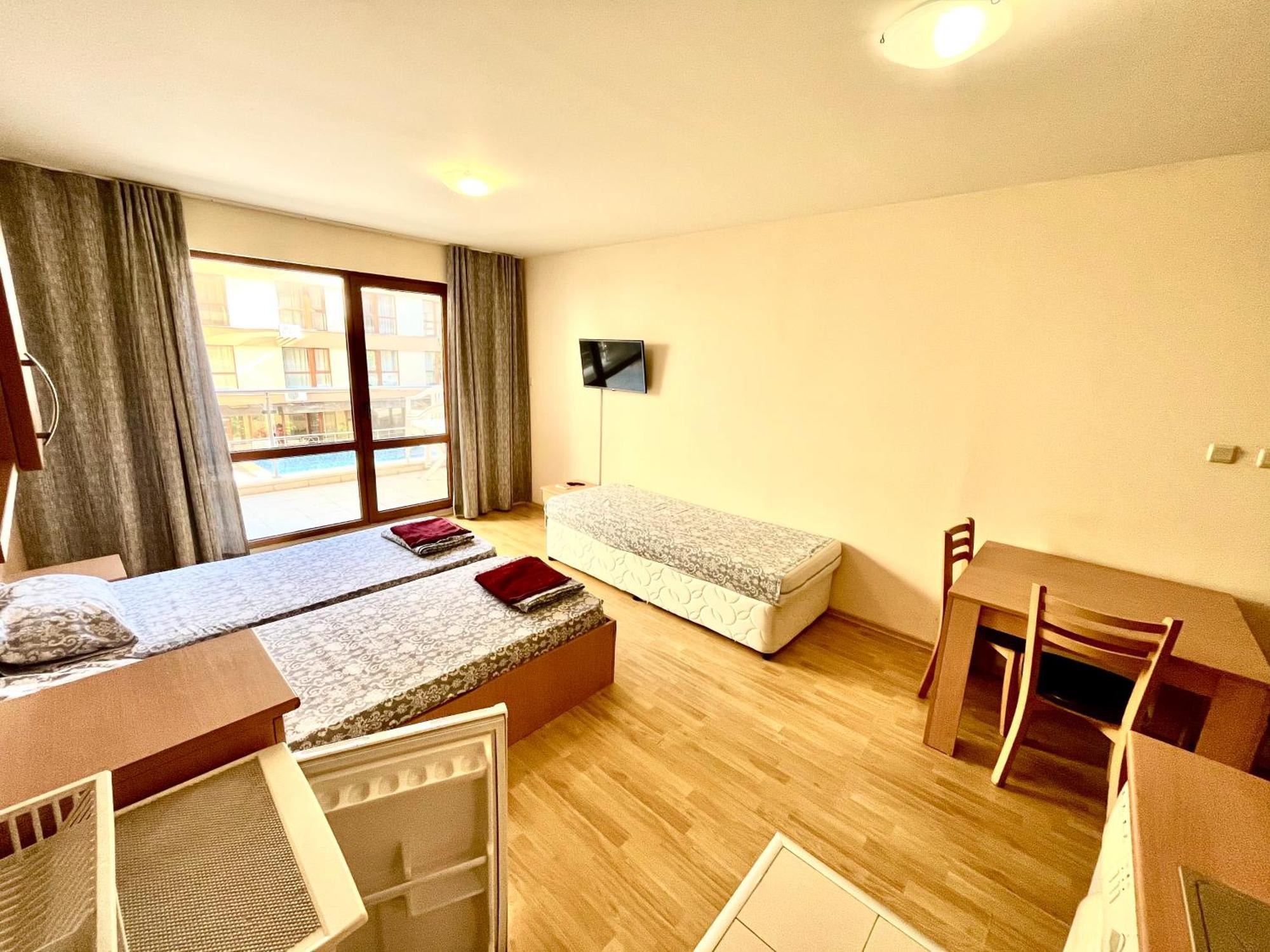 Vadim Apartments In Panorama Beach Vigo Nessebar Экстерьер фото